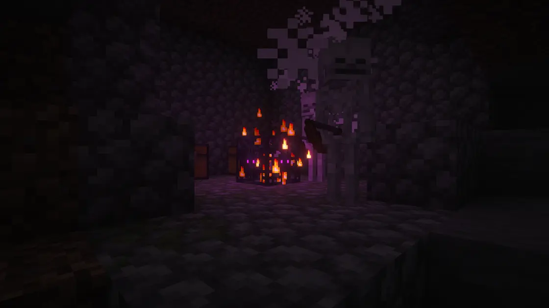 Village, Pillager Outpost, Mineshaft et Trial Chambers juste au spawn